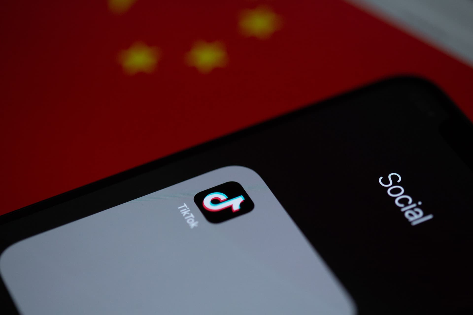 How To Get On TikTok’s For You Page – 3 Tips For 2021